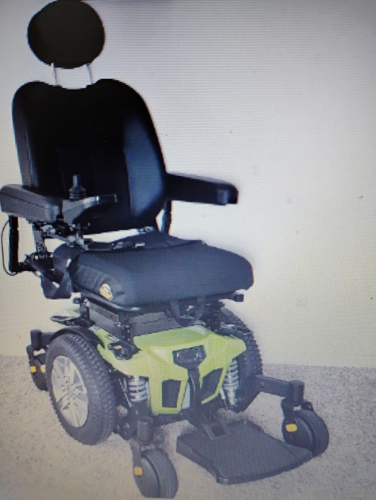 Wheel Chair Quantum Edge 2.0