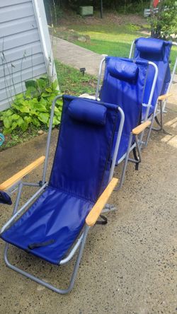 Folding beach chairs