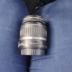 Canon EF-S 18-55mm f/3.5-5.6 IS STM 