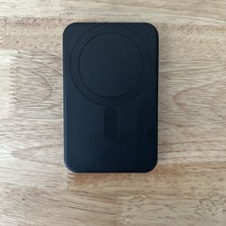 MagSafe Portable iPhone Charger 