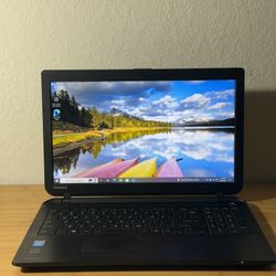Toshiba laptop 15.6” windows 10 pro 500GB 4GB Ram