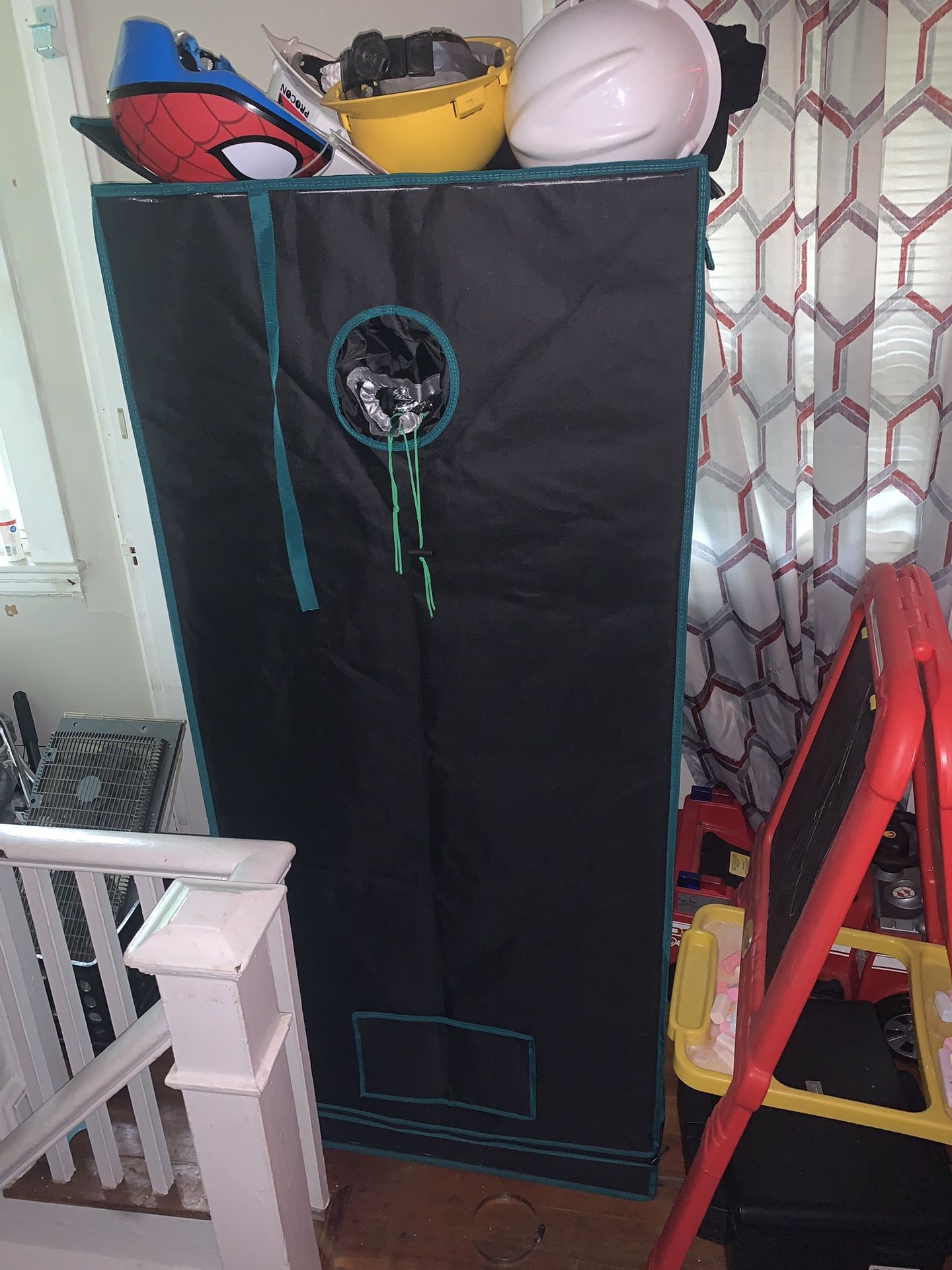 Grow Tent