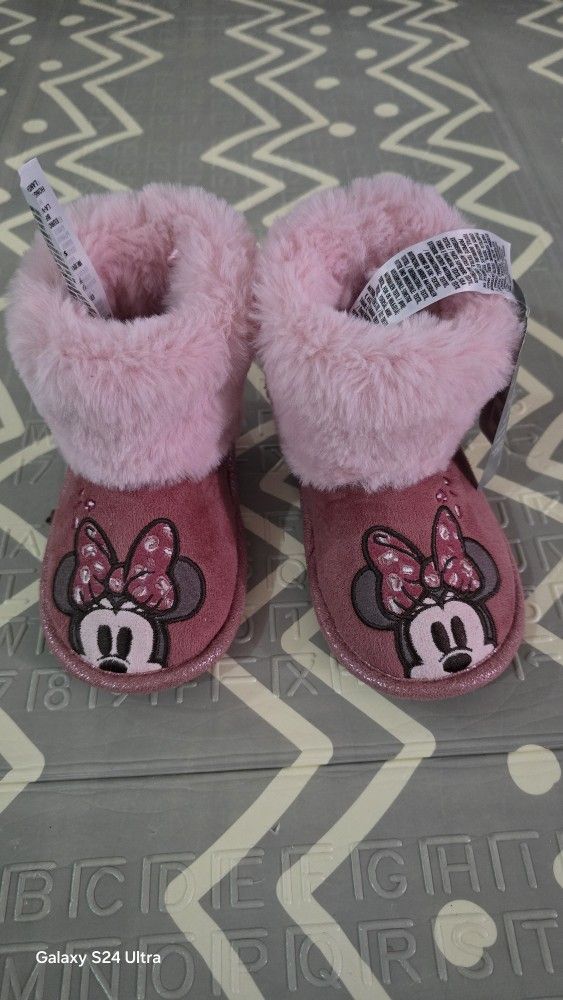 Girls Disney Minnie Mouse House Slippers