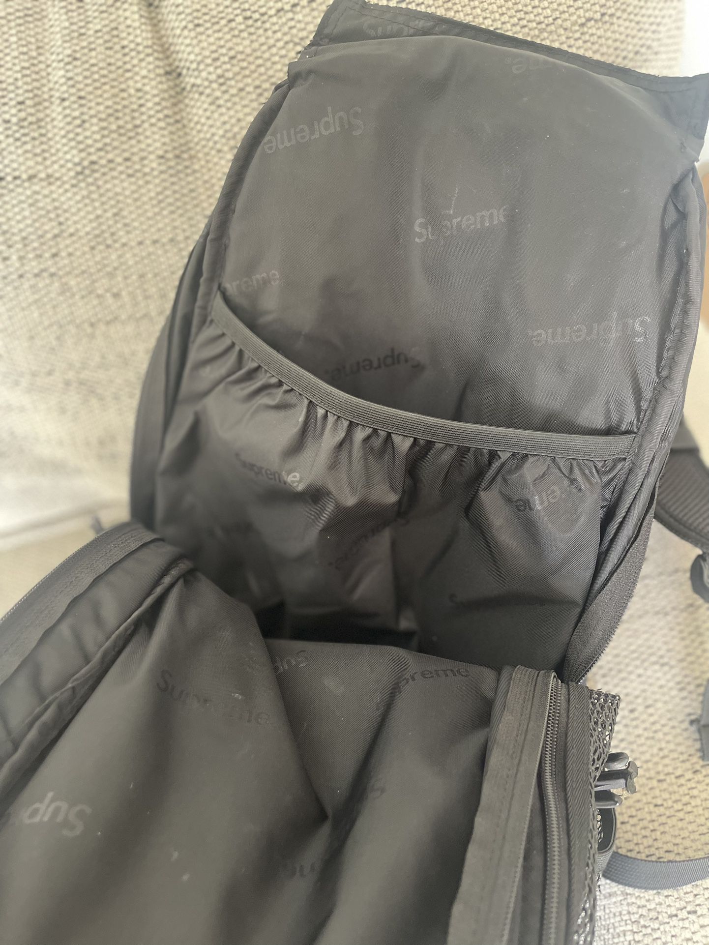 Supreme Backpack SS17 (Black) for Sale in Chino Hills, CA - OfferUp