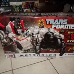 Titans Transformers Metroplex
