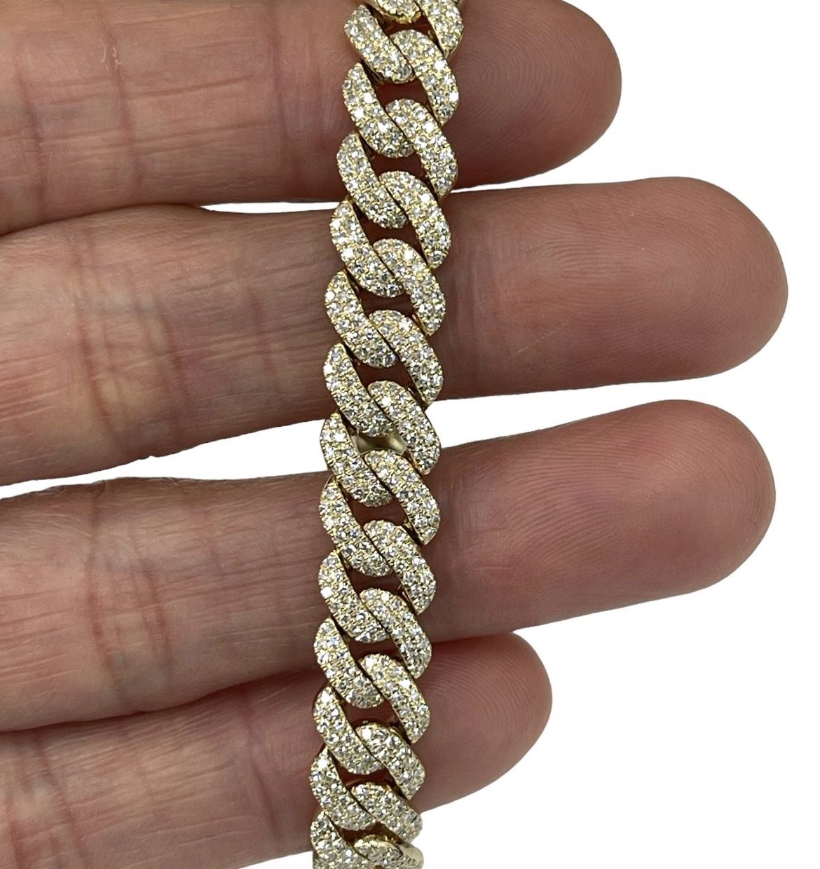 Diamond And Golden Cuban Link Bracelet 6mm 6”-7.5”