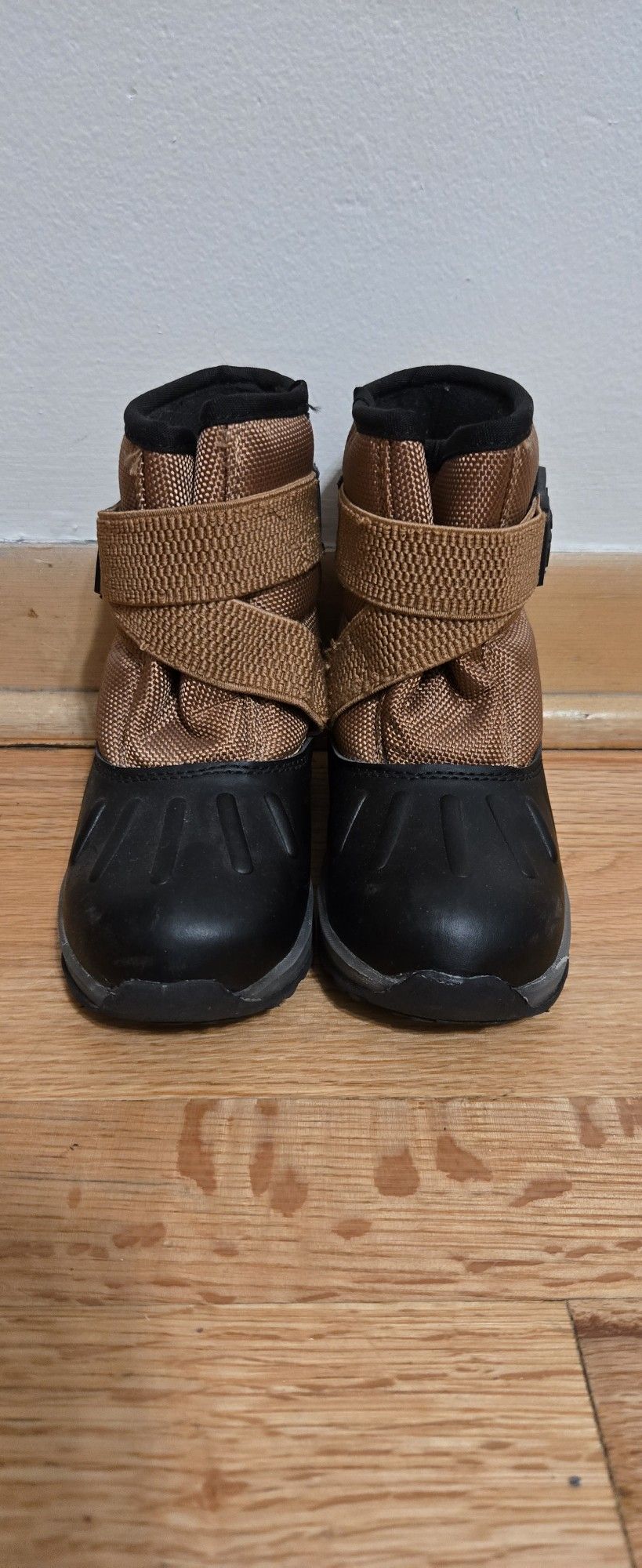 Light Up, Snow Boots