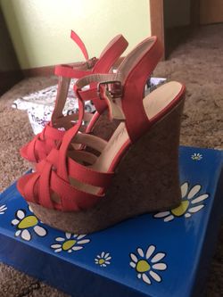 Brand new wedges 5 1/2
