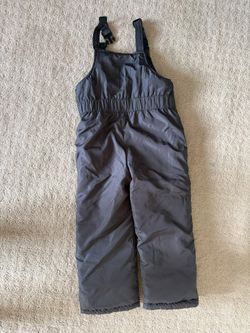 Oshkosh Gray Snow Bib Size 5/6