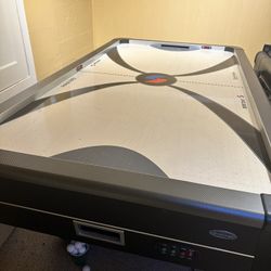 7 Foot Sportcraft Air Hockey Ping Pong Table