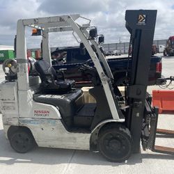 Forklift Nissan 