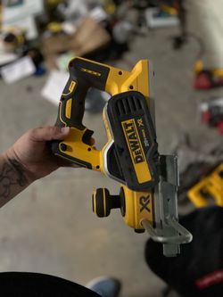 DEWALT 20V MAX XR Brushless 3-1/4 in. Planer