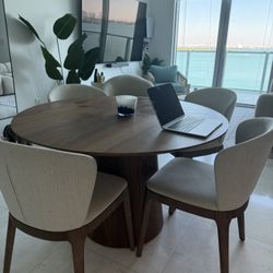 Dinning Table