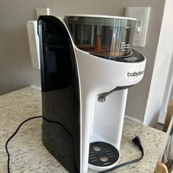 Baby Brezza Formula Diapenser Pro