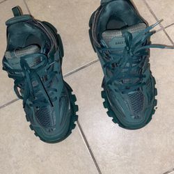 Balenciagas Size 42 Shirt medium 