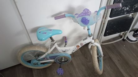 Disney Frozen Kids Bike
