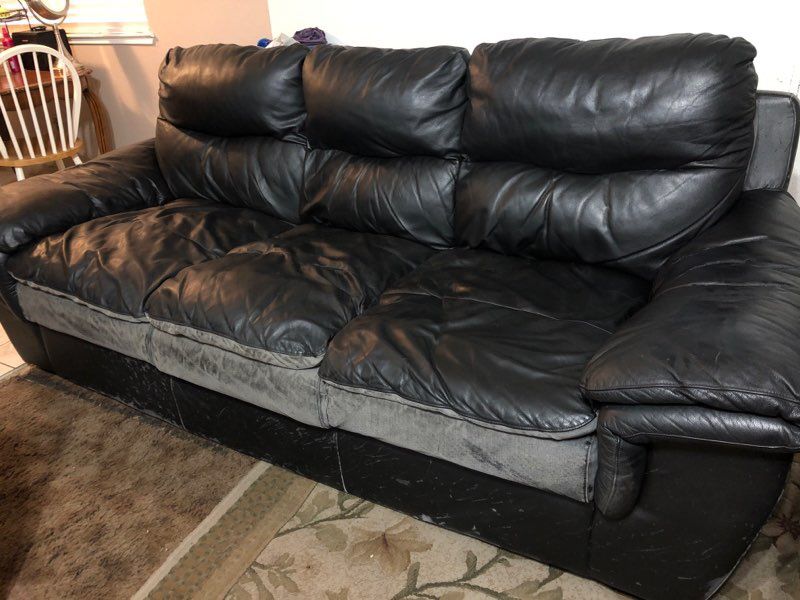 Free Black Leather Couches