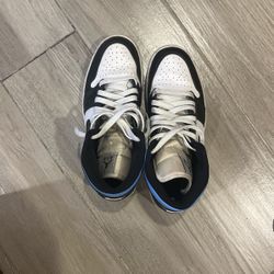 University blue Air Jordan 1