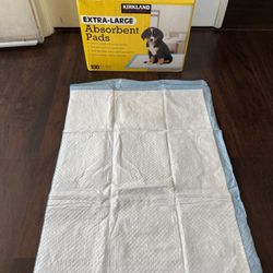  Kirkland Signature Extra-Large Absorbent Pads, 30 in L X 23 in W, 100-count