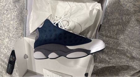 Air Jordan 13 Retro Navy Blue Sneakers