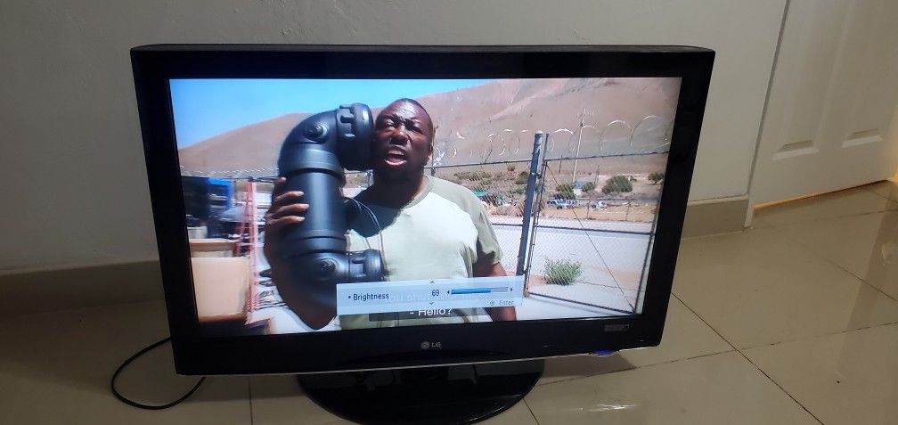 37" LG Lcd Tv