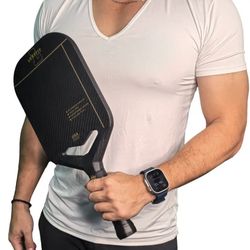 LUXEFIT Carbon Fiber Table Tennis Racket