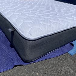 California King Size Mattress ! Aviya Mattress ! Cal King Mattress ! Hybrid Mattress ! Cali King Mattress ! Free Delivery