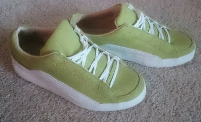 Women's Timberlands Size 8