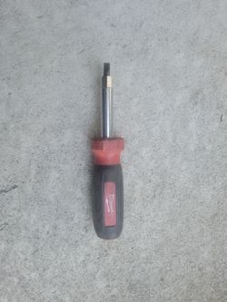 Milwaukee screwdriver