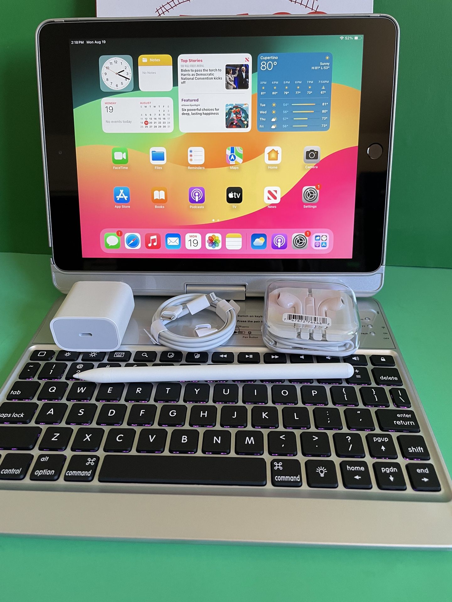 Apple IPad 6th Generation (9.7” Retina / Touch ID / Latest IOS 17) 32GB with keyboard pen & Accessories (128gb $249)