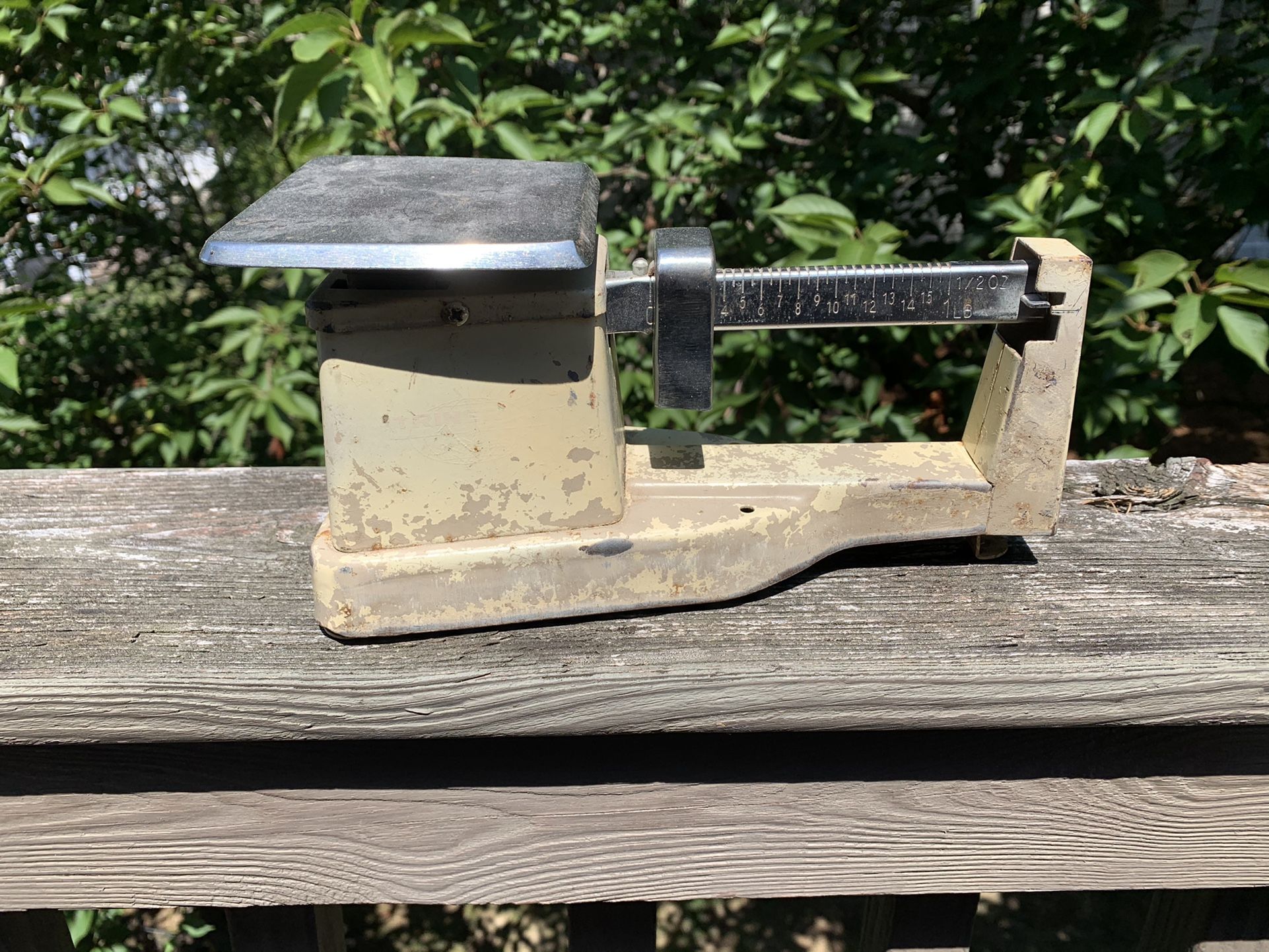 Antique scale