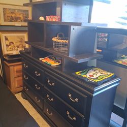 MAHOGANY DRESSER, VANITY MIRROR, AND ENTERTAINMENT CENTER,