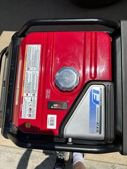 Honda Eu7000iS Generator