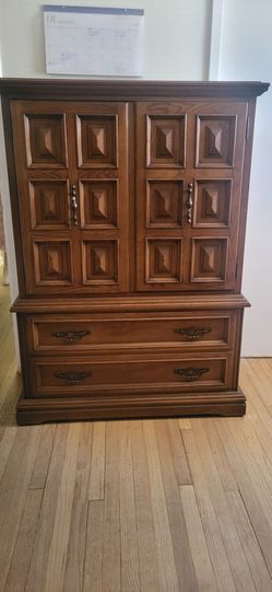 Wood furniture set