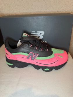 New Balance 1000 Sneakers Pink Green Black