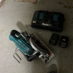 Saw Makita 