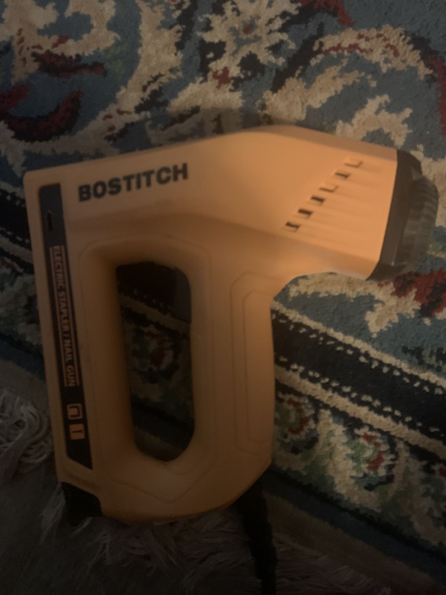 Bostitch  Electric Staple Gun