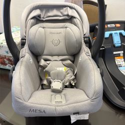 UPPAbaby Mesa V2 Infant Car Seat And Base