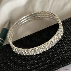 (NEWLY REDUCED TO $10!!)  NEW Sparkly Elastic Band Bracelet Or Anklet