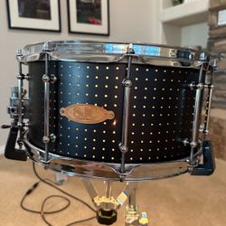 SJC Custom Maple Snare Drum 7x14 - Black w/ LEDs