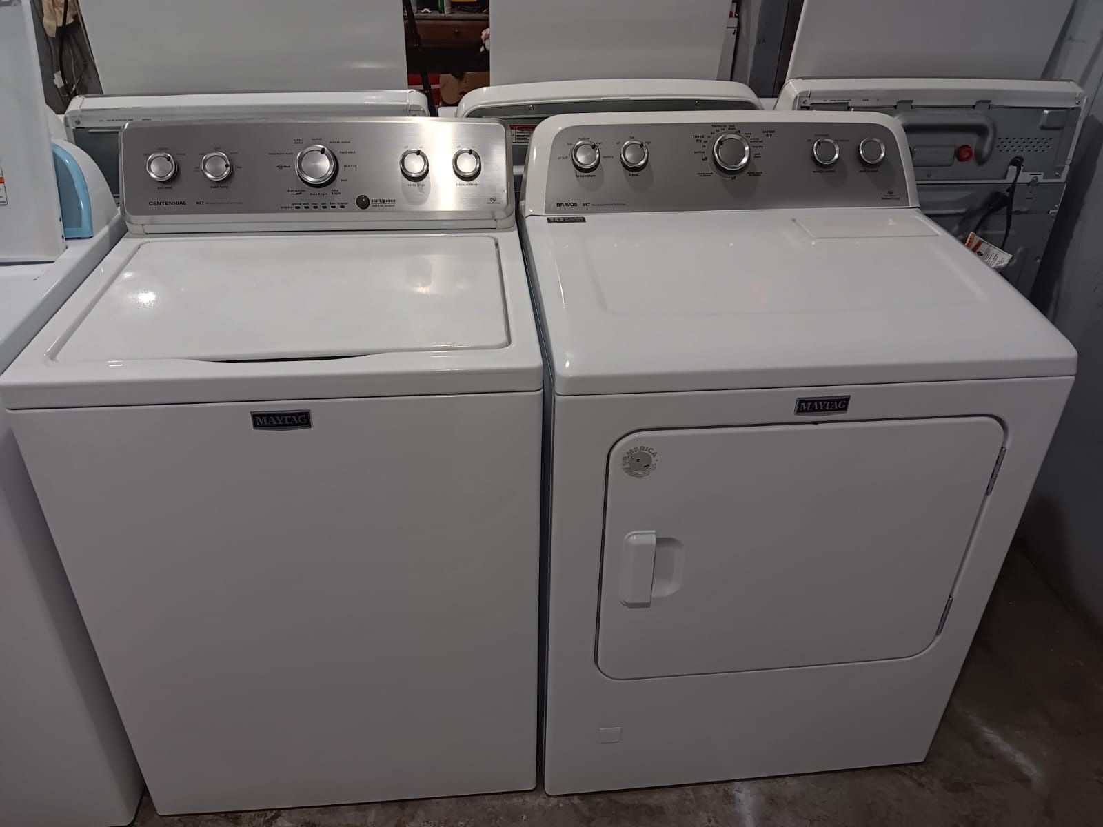 Maytag SET washer And Gas Dryer 
