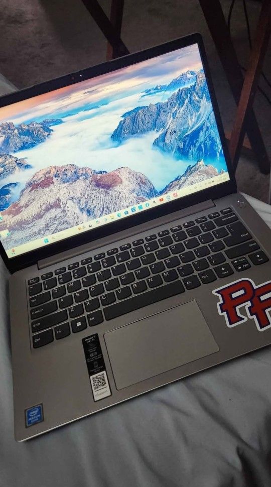Lenovo Laptop