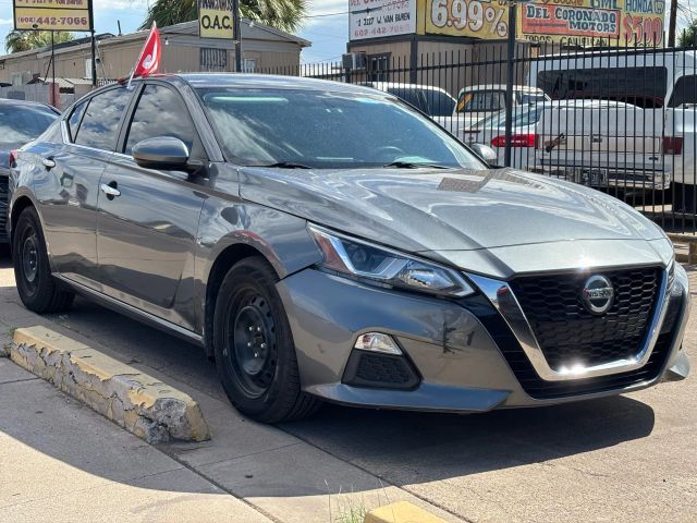 2020 Nissan Altima