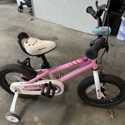 Girls / Kids Bicycle with Training Wheels