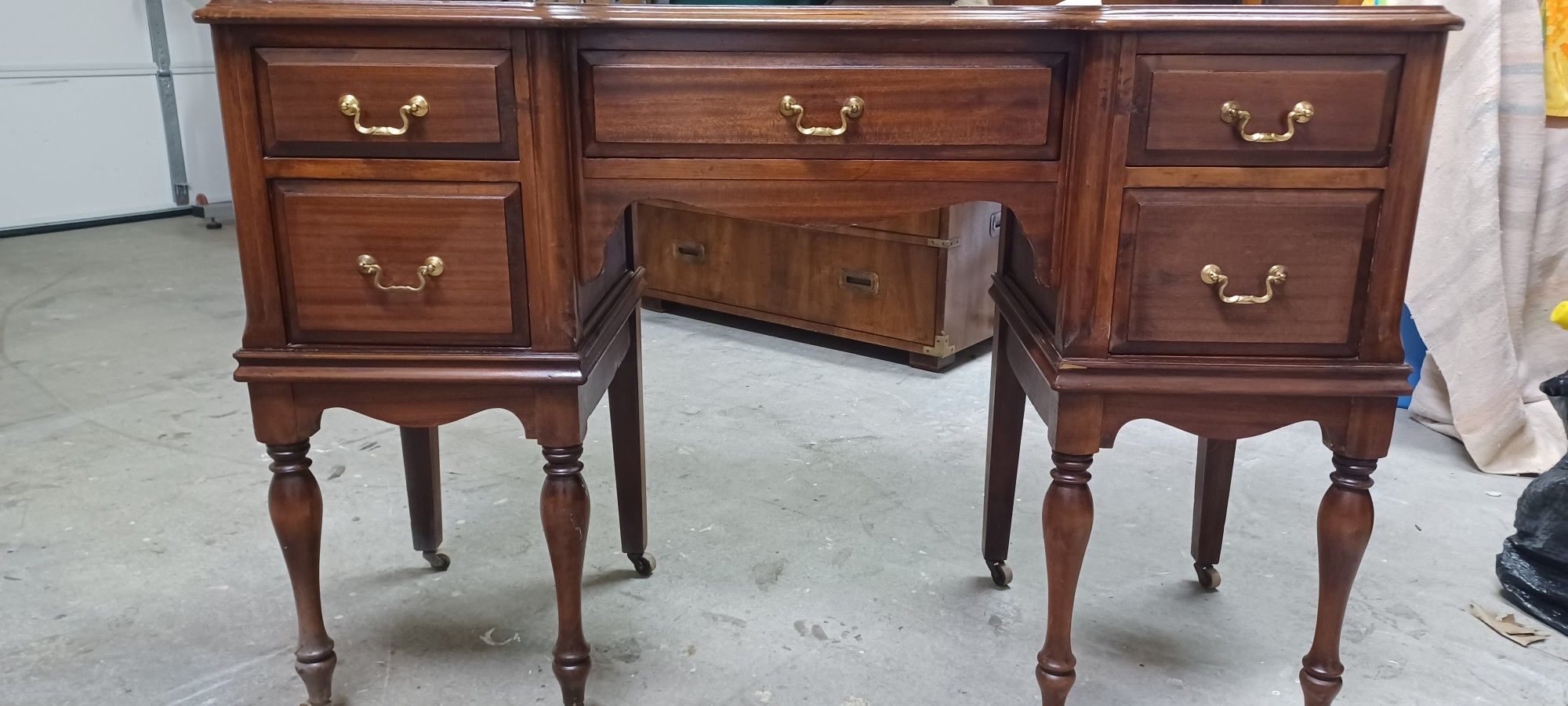 Antique Solid Wooden 5 Drawer Desk With Caster Wheels