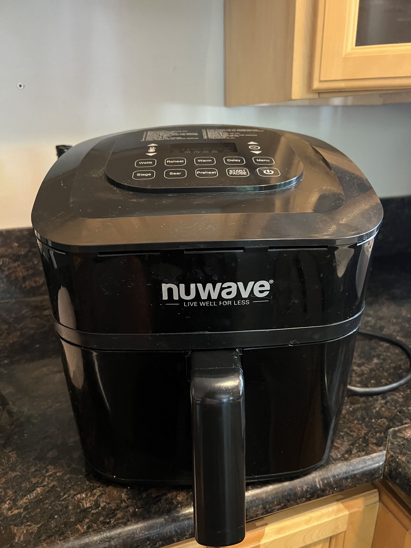 Nuwave Brio 6-Quart Air Fryer with Temperature Probe and Smart Cooking Programs