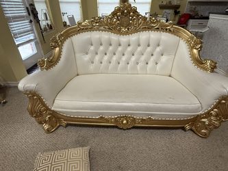 Luxury European Medusa Head White Leather & Gold Sofa, Loveseat & 2 Chairs