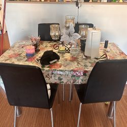Glass Kitchen Table  No Chairs 