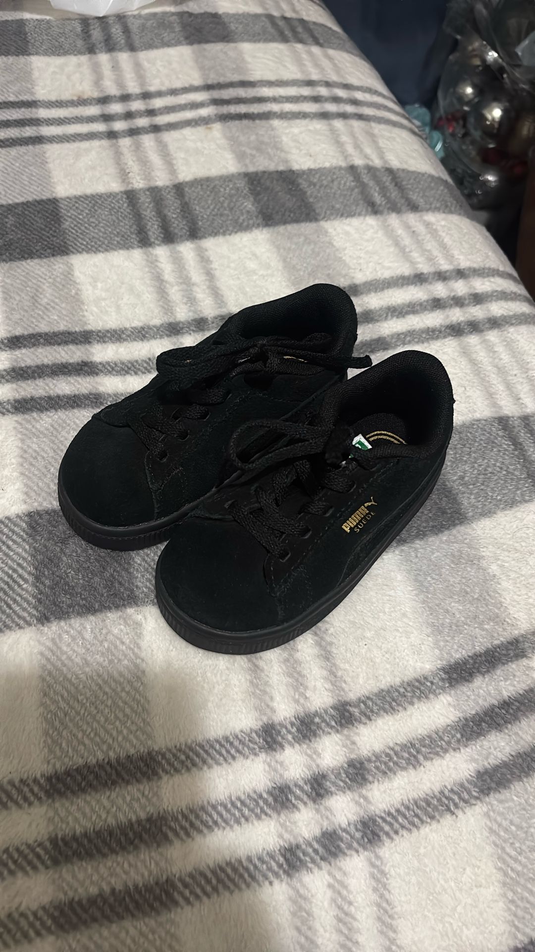 Kids Shoes Used