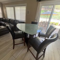 Contemporary great looking glass top dinning set